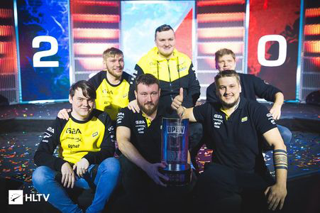 打下了坚实 打下了坚实