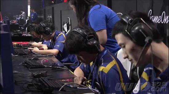 坚实基础 坚实基础